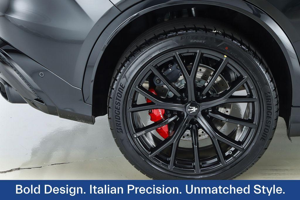 new 2025 Maserati Grecale car, priced at $134,765