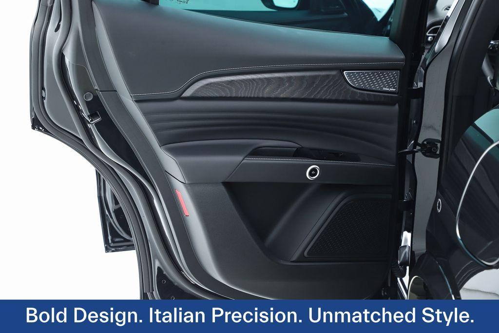 new 2025 Maserati Grecale car, priced at $134,765