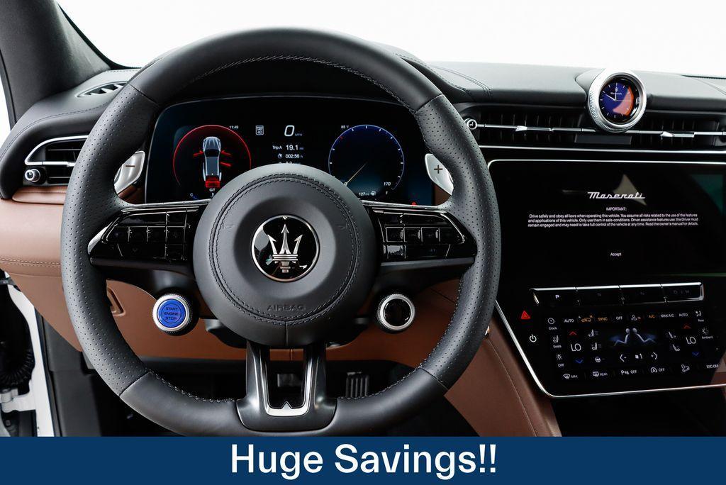 new 2024 Maserati Grecale car, priced at $69,888