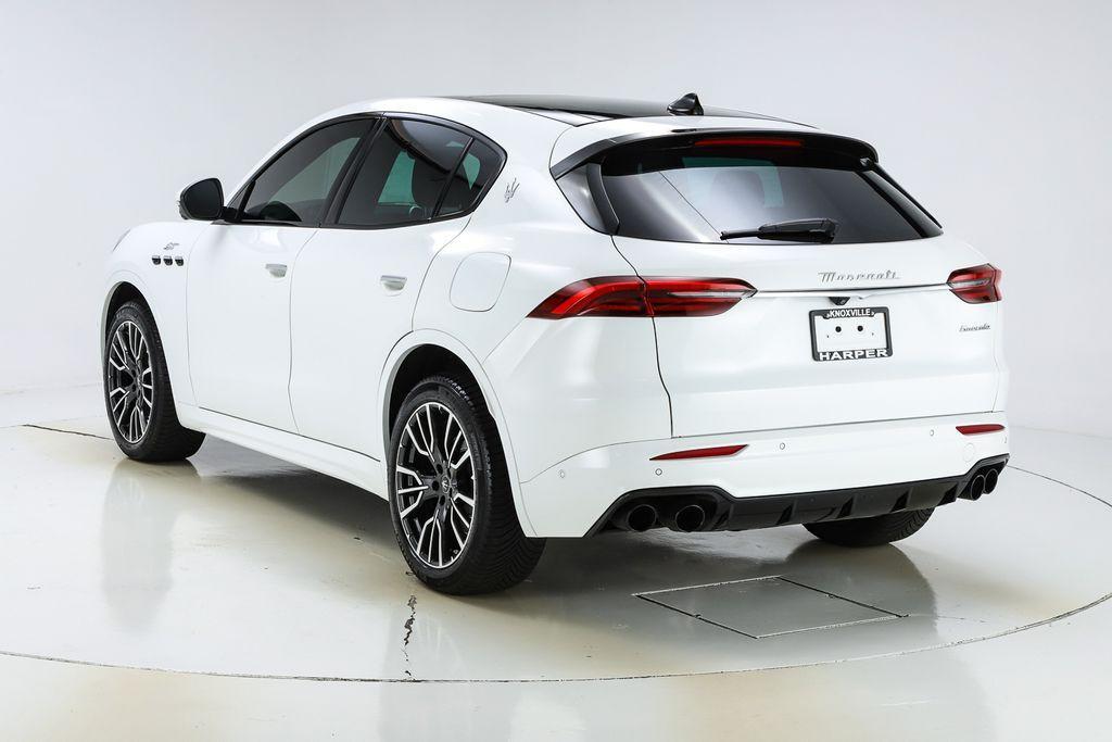 new 2024 Maserati Grecale car, priced at $68,500