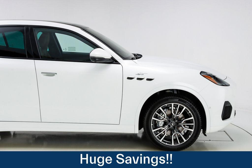 new 2024 Maserati Grecale car, priced at $69,888