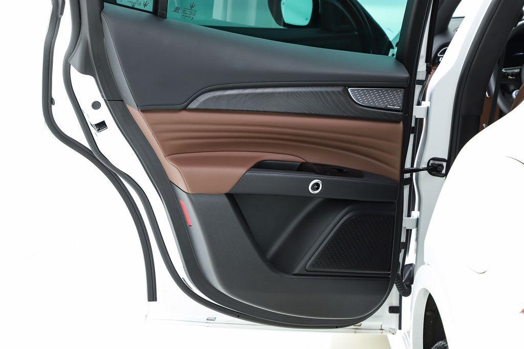 new 2024 Maserati Grecale car, priced at $68,500