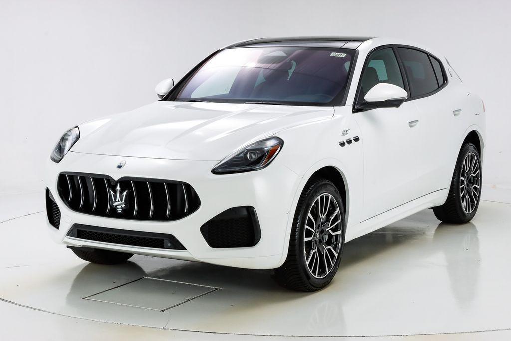 new 2024 Maserati Grecale car, priced at $71,998