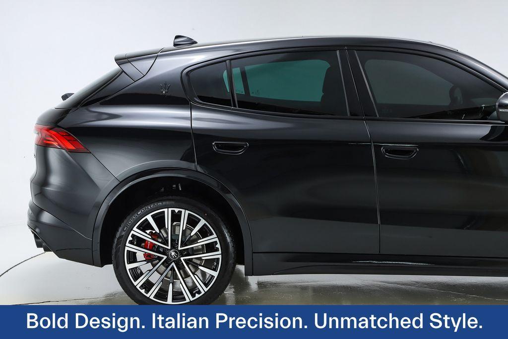 new 2025 Maserati Grecale car, priced at $91,065