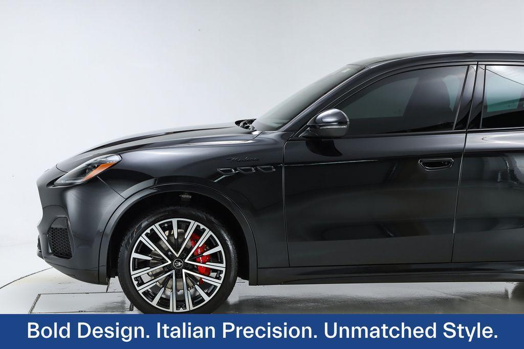 new 2025 Maserati Grecale car, priced at $91,065