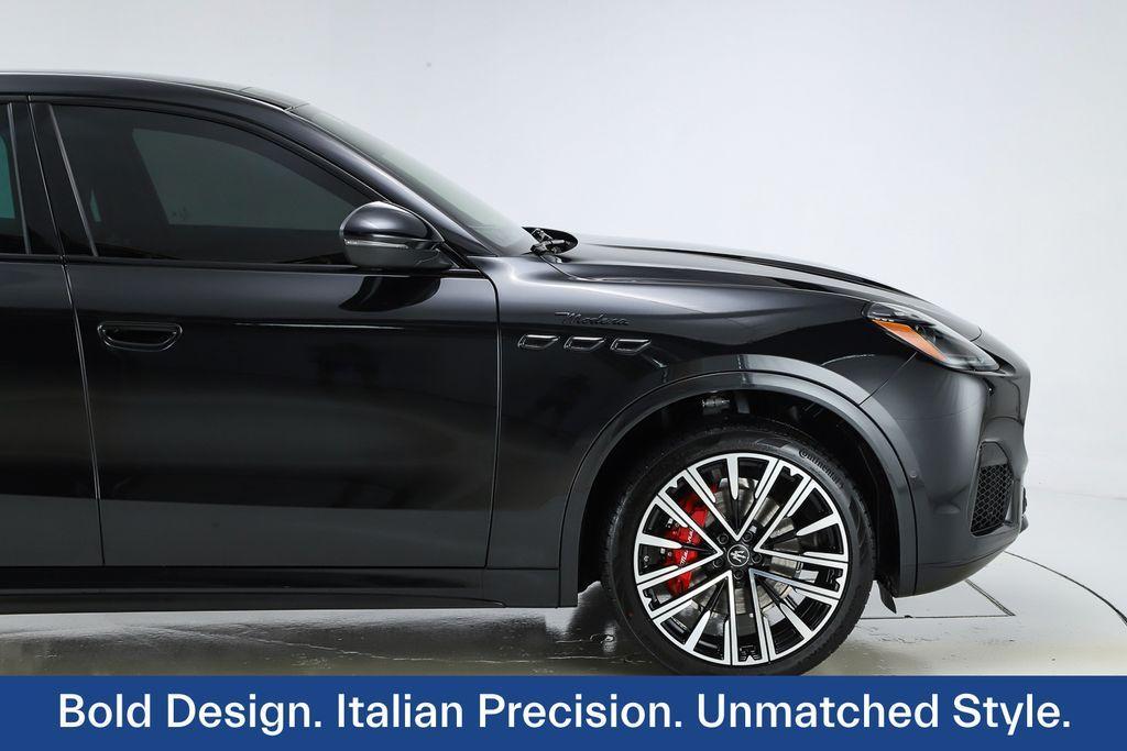 new 2025 Maserati Grecale car, priced at $91,065