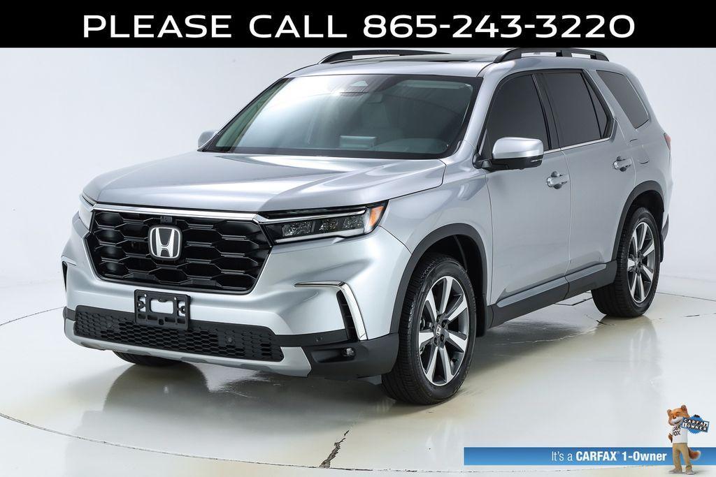 used 2025 Honda Pilot car, priced at $49,498