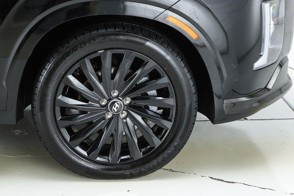 used 2024 Hyundai Palisade car, priced at $35,962