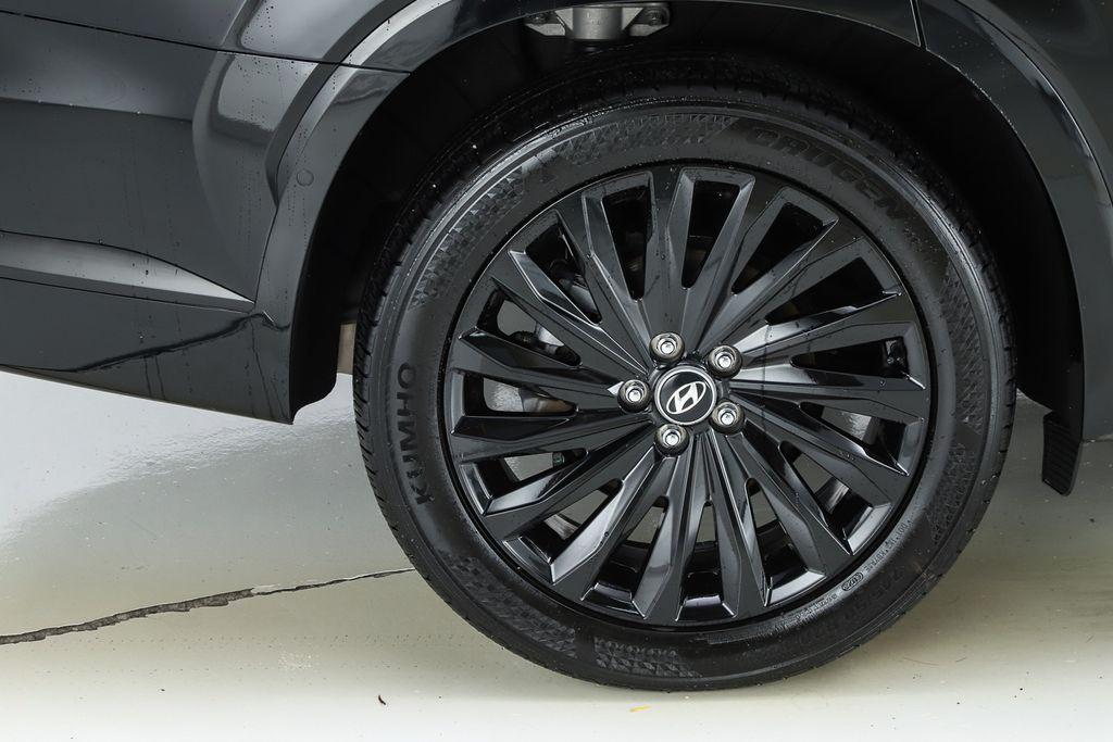 used 2024 Hyundai Palisade car, priced at $35,962