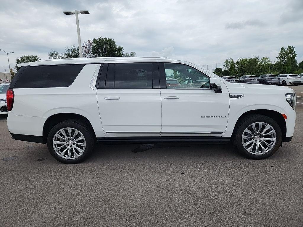 used 2023 GMC Yukon XL car, priced at $59,499