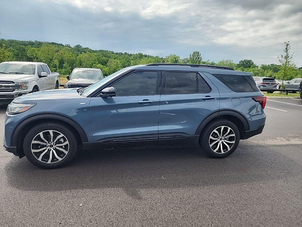 used 2025 Ford Explorer car, priced at $45,490