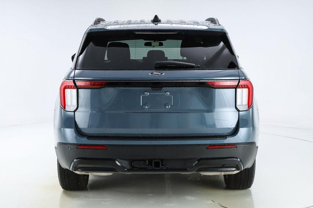 used 2025 Ford Explorer car, priced at $43,493