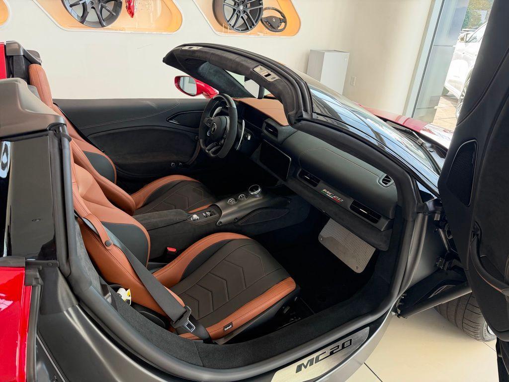 new 2024 Maserati MC20 car, priced at $281,395