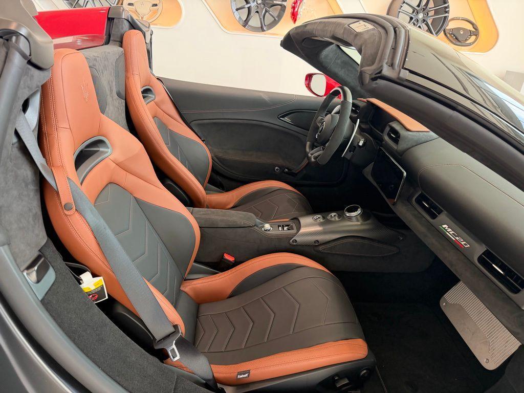 new 2024 Maserati MC20 car, priced at $281,395