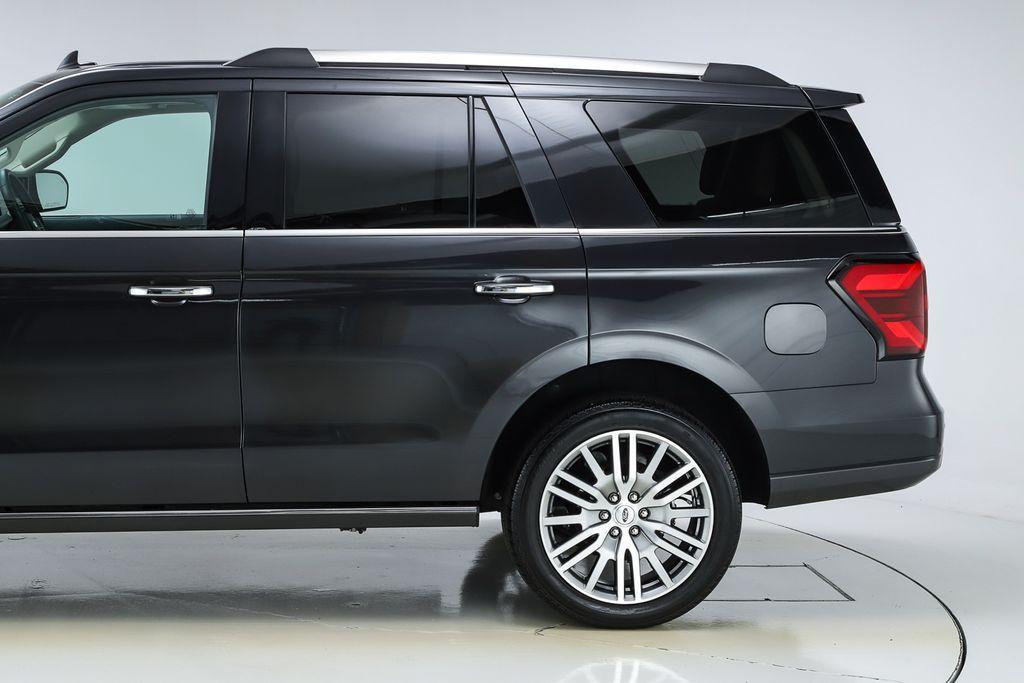 used 2023 Ford Expedition car, priced at $51,991