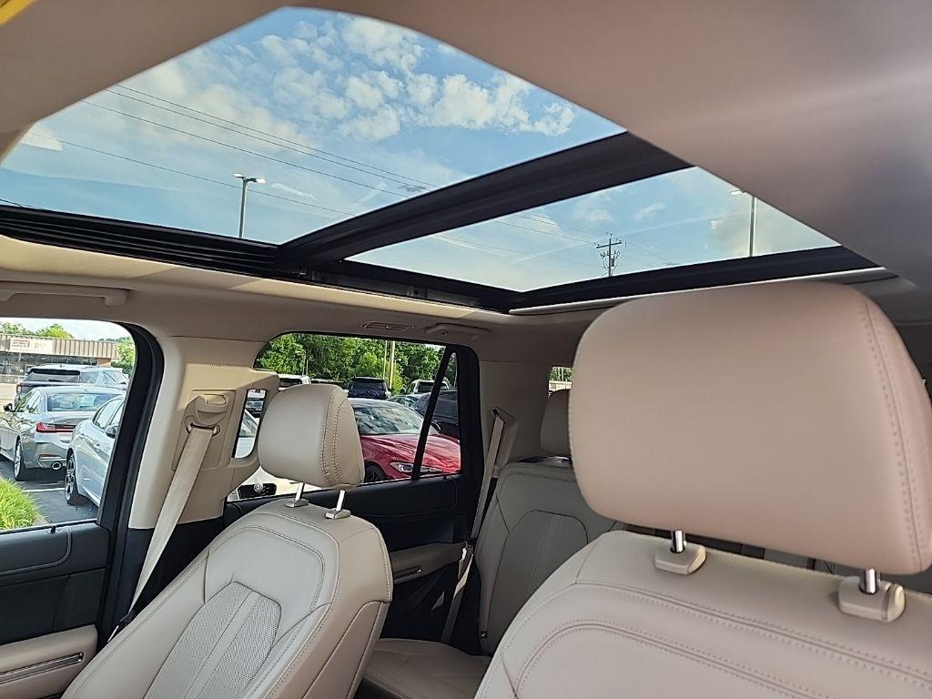 used 2023 Ford Expedition car, priced at $52,990