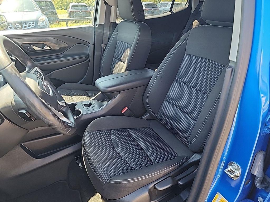 used 2024 GMC Terrain car, priced at $20,999