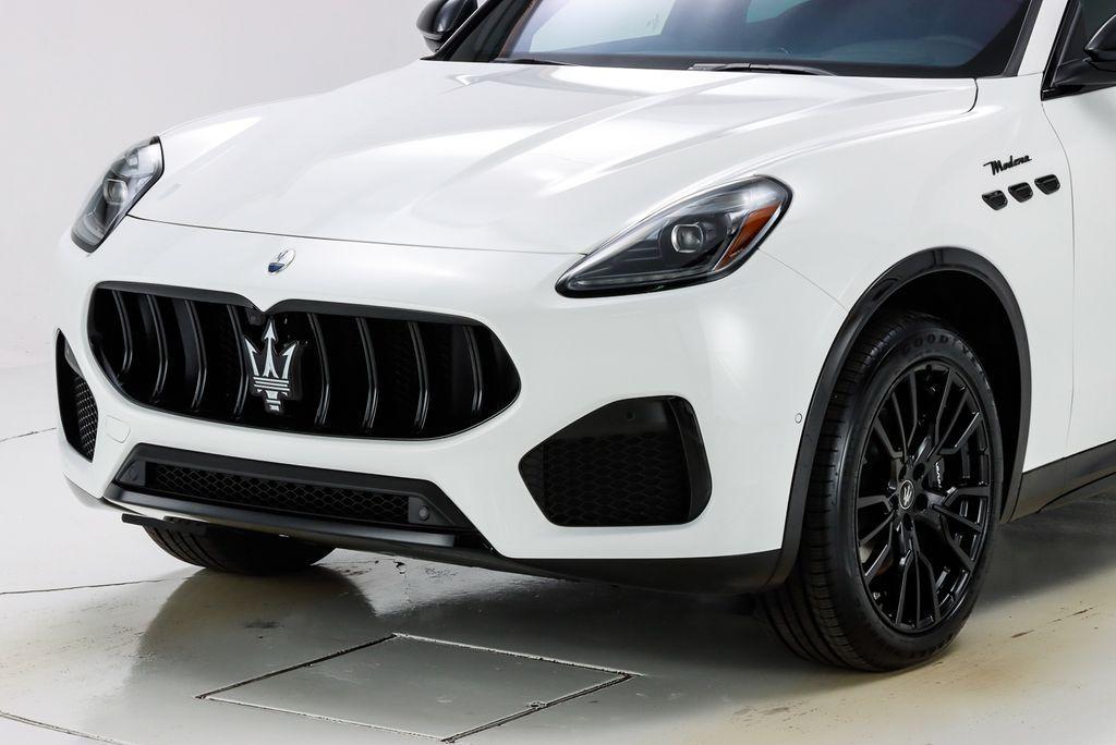 new 2025 Maserati Grecale car, priced at $85,875