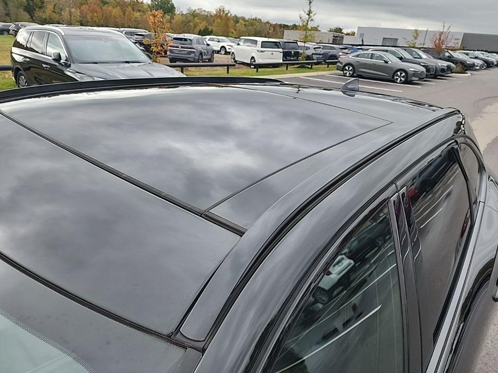 used 2025 Jaguar F-PACE car, priced at $45,078