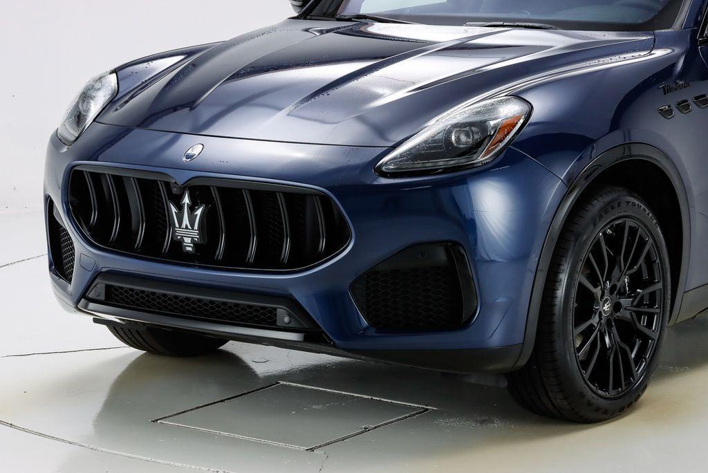 new 2025 Maserati Grecale car, priced at $88,605