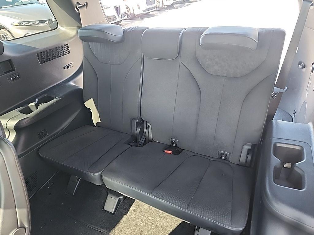 used 2024 Hyundai Palisade car, priced at $44,890