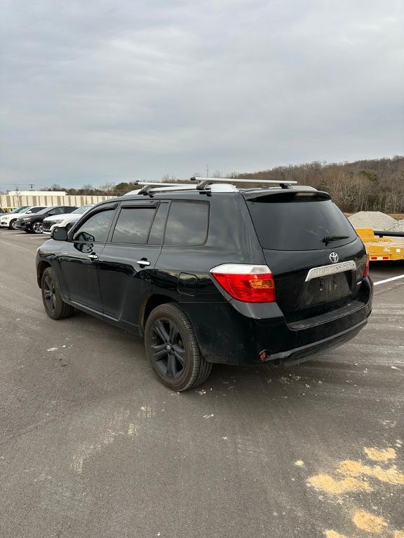 used 2010 Toyota Highlander car, priced at $9,500