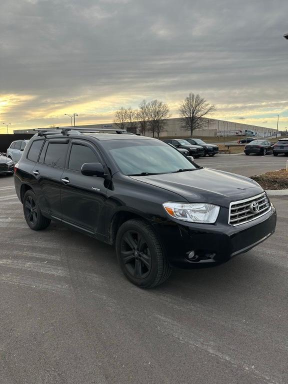 used 2010 Toyota Highlander car, priced at $9,500