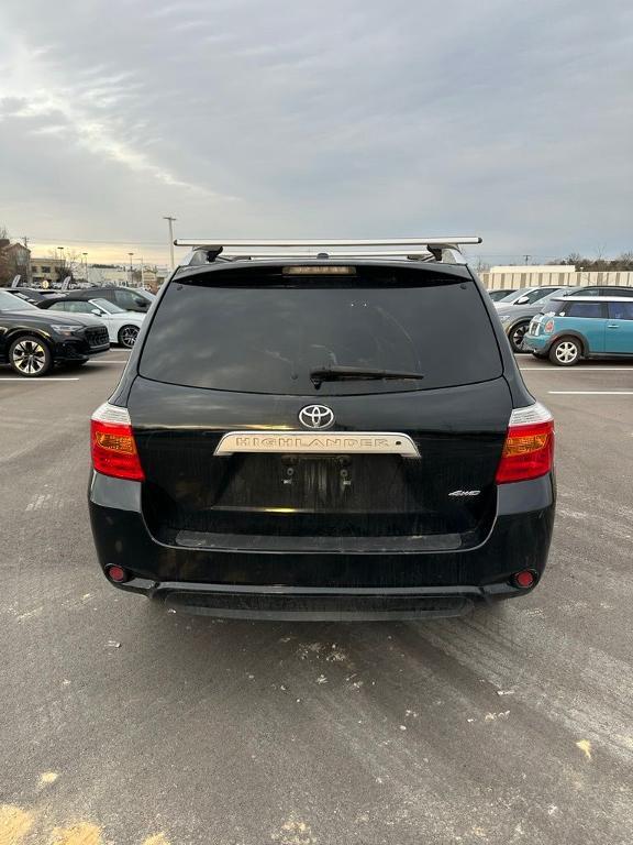 used 2010 Toyota Highlander car, priced at $9,500