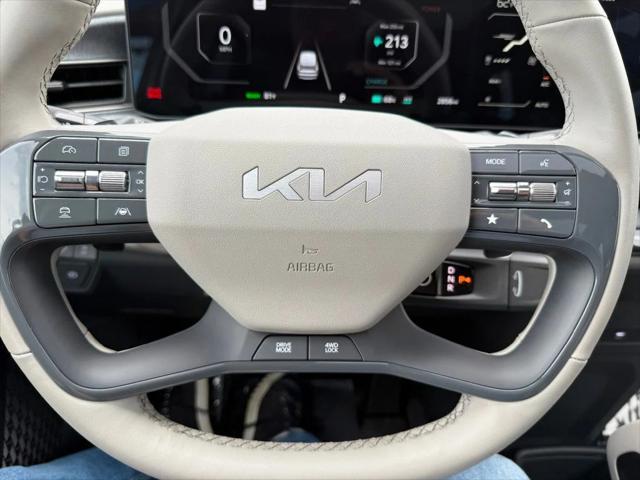 used 2025 Kia EV9 car, priced at $48,991