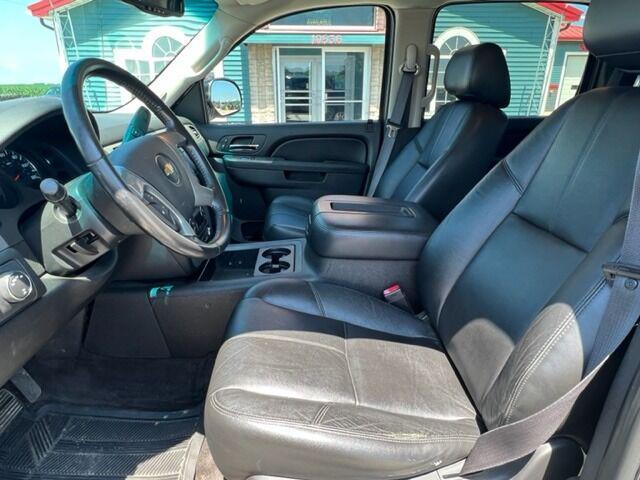 used 2012 Chevrolet Avalanche car, priced at $21,000