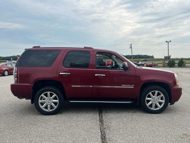 used 2009 GMC Yukon car, priced at $15,990