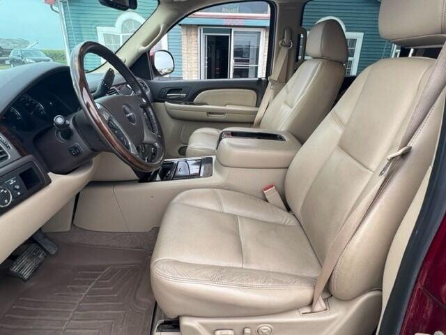 used 2009 GMC Yukon car, priced at $15,990