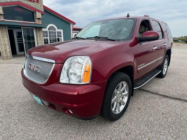 used 2009 GMC Yukon car, priced at $15,990