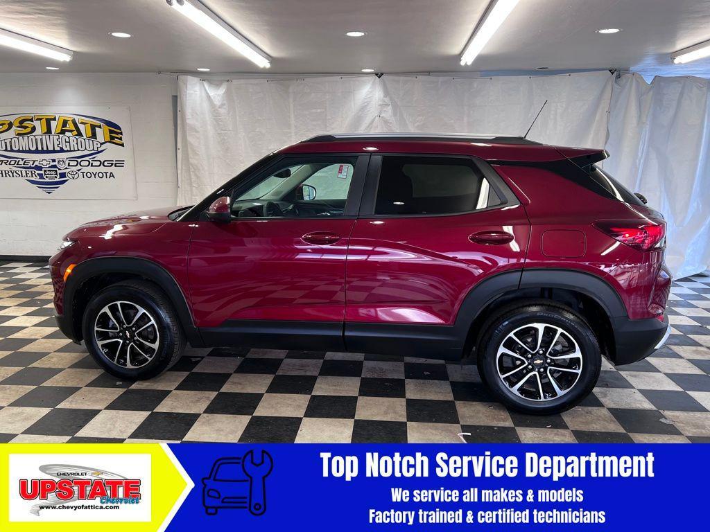 used 2024 Chevrolet TrailBlazer car, priced at $23,335