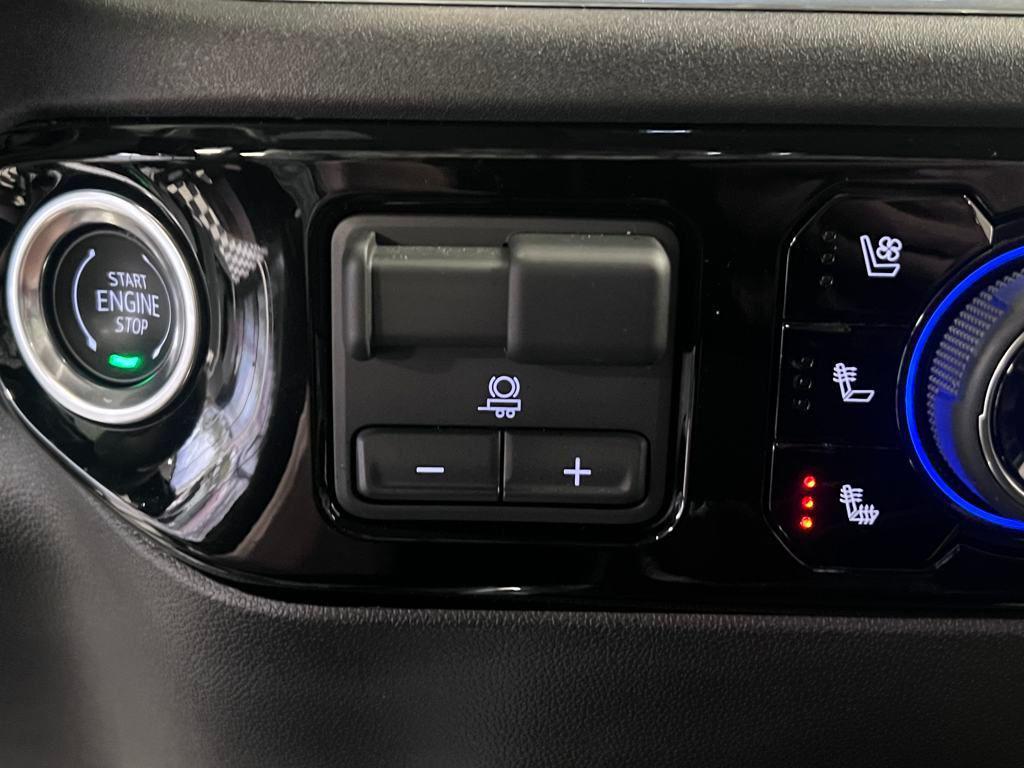 used 2025 Chevrolet Silverado 2500 car, priced at $65,992