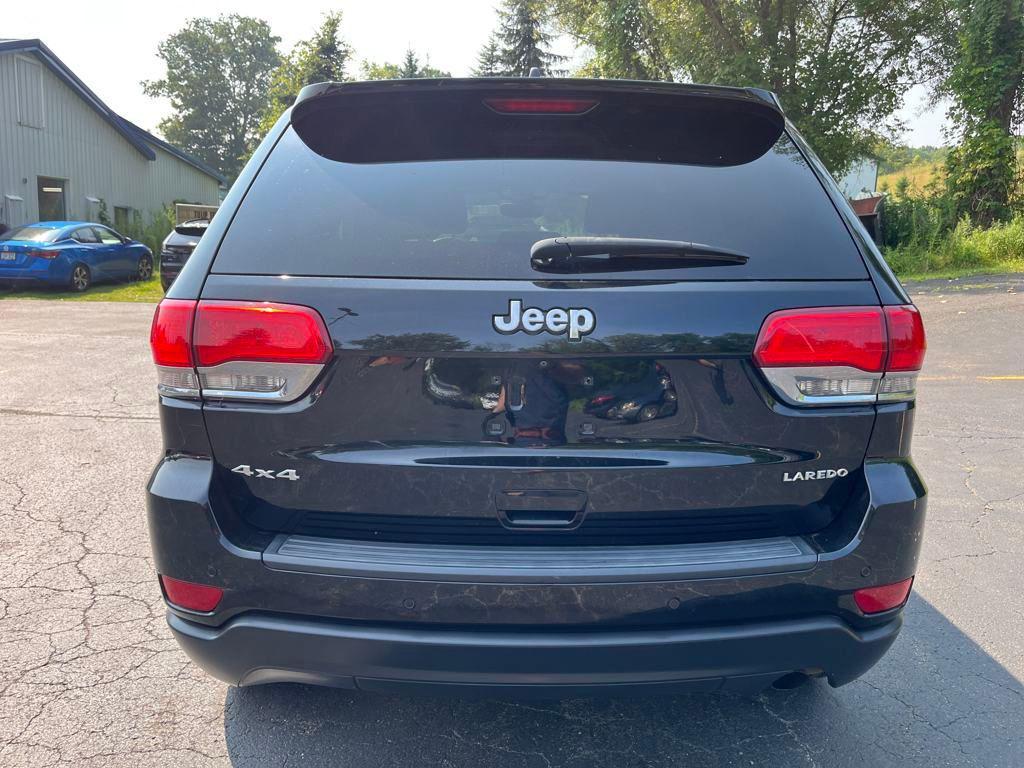 used 2017 Jeep Grand Cherokee car, priced at $12,529
