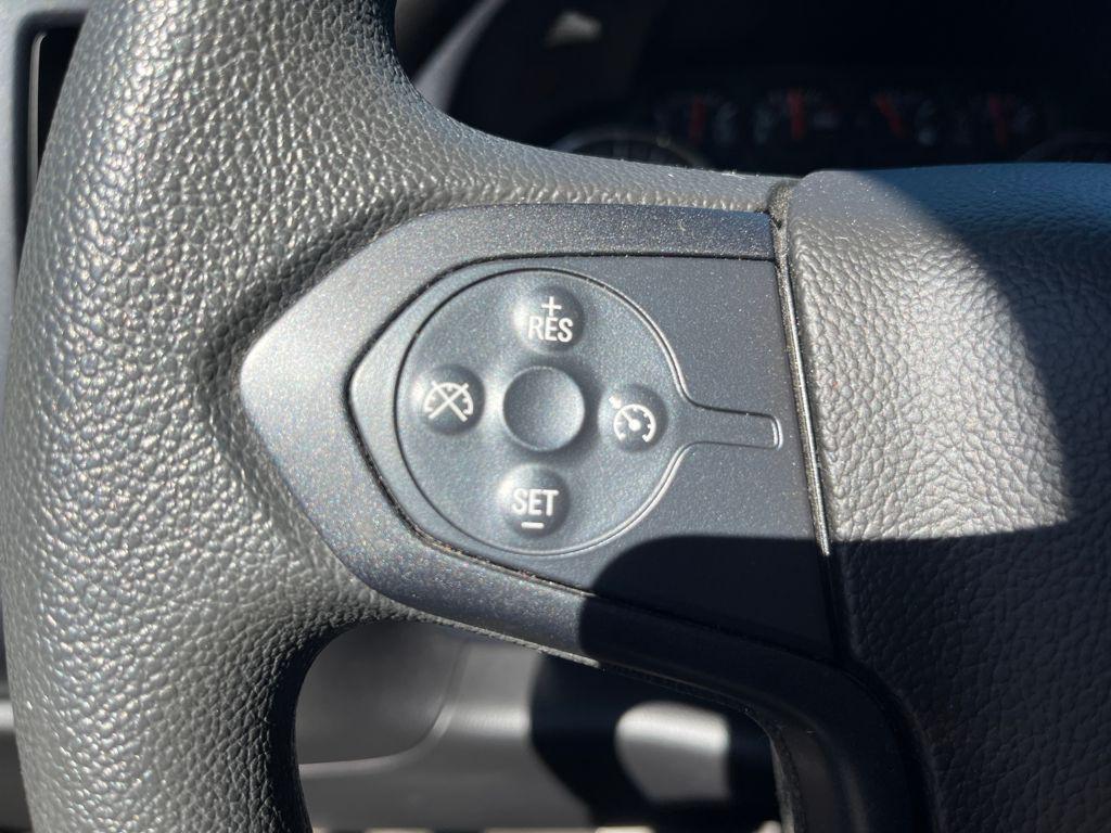 used 2015 GMC Sierra 1500 car, priced at $22,887