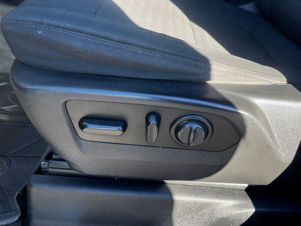 used 2019 Chevrolet Silverado 1500 car, priced at $28,990