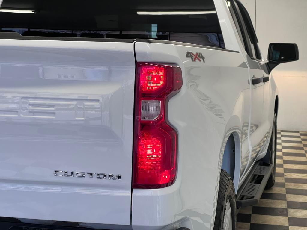 used 2023 Chevrolet Silverado 1500 car, priced at $29,999