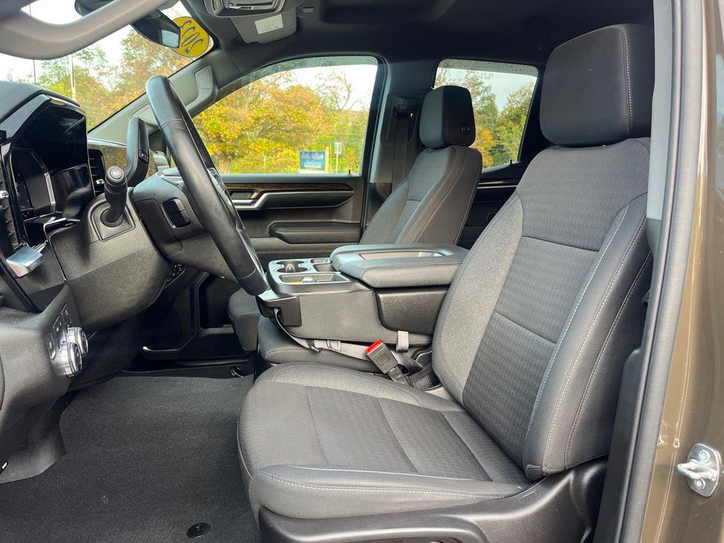 used 2023 GMC Sierra 1500 car, priced at $46,552