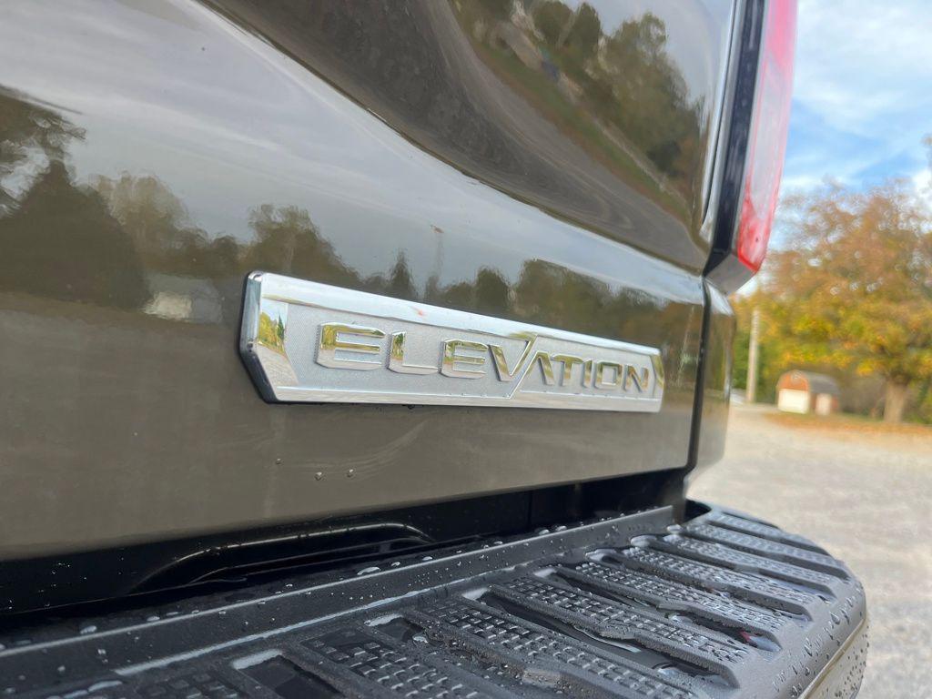 used 2023 GMC Sierra 1500 car, priced at $46,552