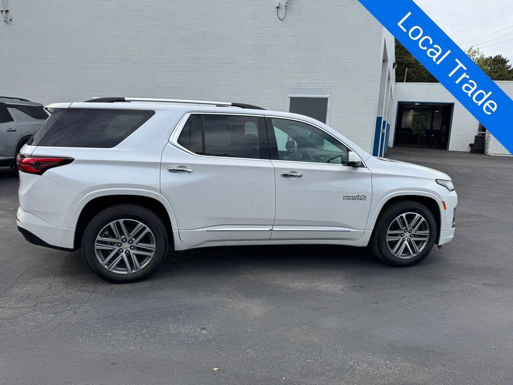 used 2022 Chevrolet Traverse car, priced at $39,989