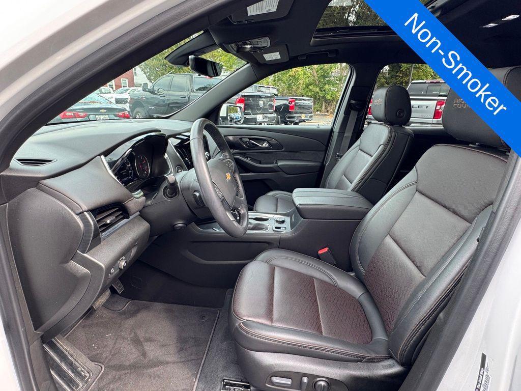 used 2022 Chevrolet Traverse car, priced at $39,989