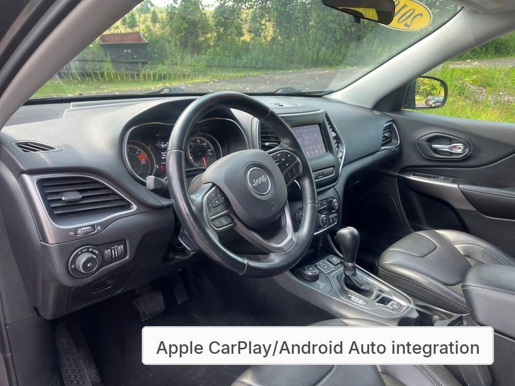 used 2019 Jeep Cherokee car, priced at $15,878