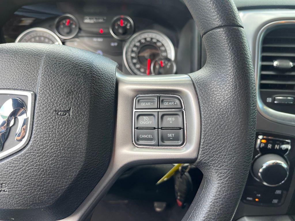 used 2022 Ram 1500 Classic car, priced at $32,418