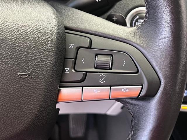 used 2023 Cadillac XT4 car, priced at $31,999
