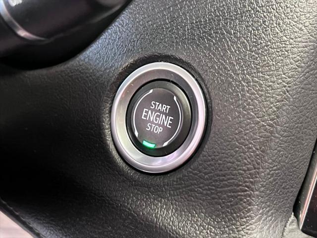 used 2023 Cadillac XT4 car, priced at $31,999