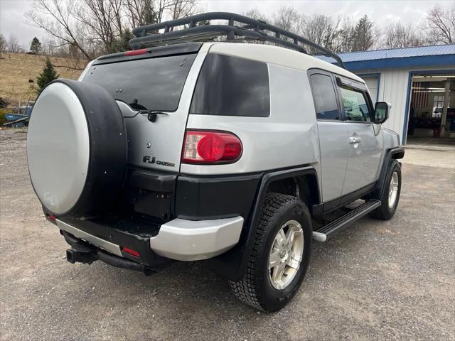 used 2007 Toyota FJ Cruiser car, priced at $18,774