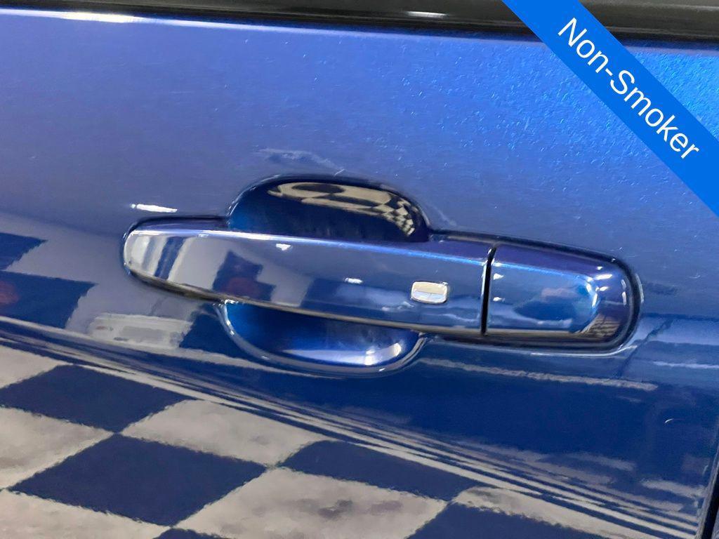 used 2023 Chevrolet Equinox car, priced at $25,989