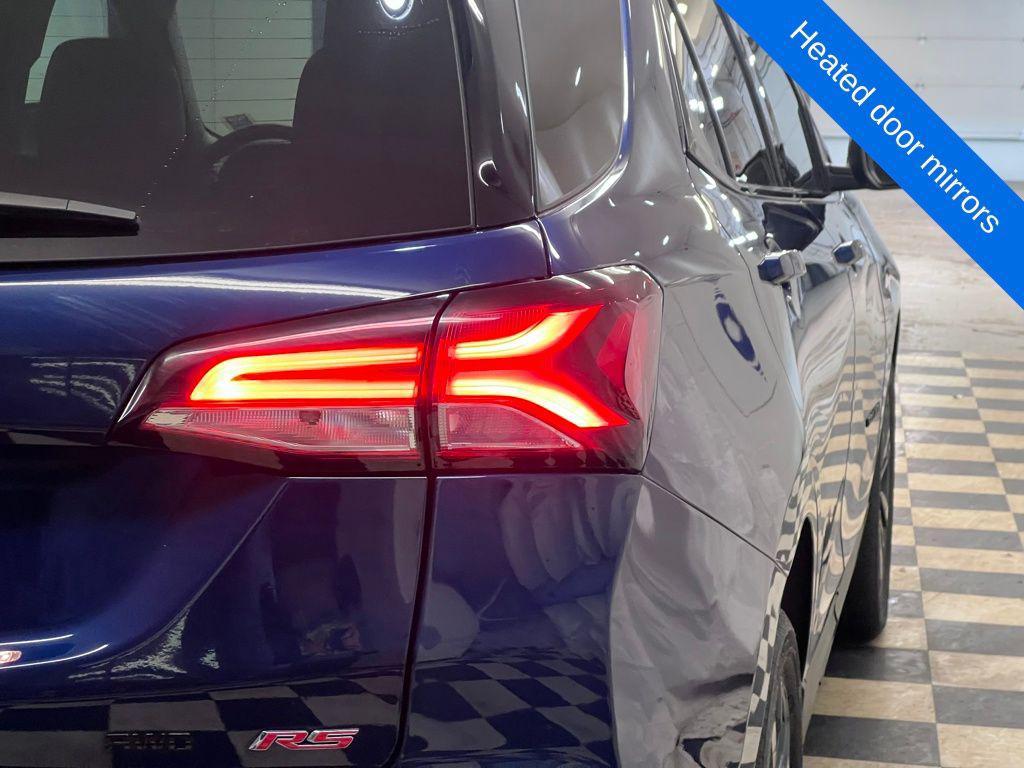used 2023 Chevrolet Equinox car, priced at $25,989